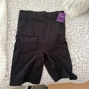 Yummie Black Shapewear Shorts